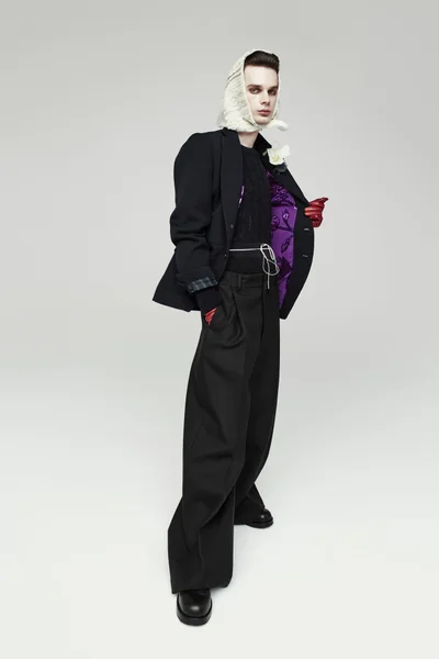 Look 7